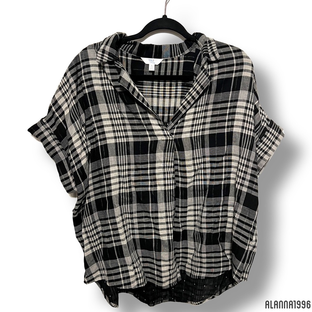 Plaid short sleeve blouse
